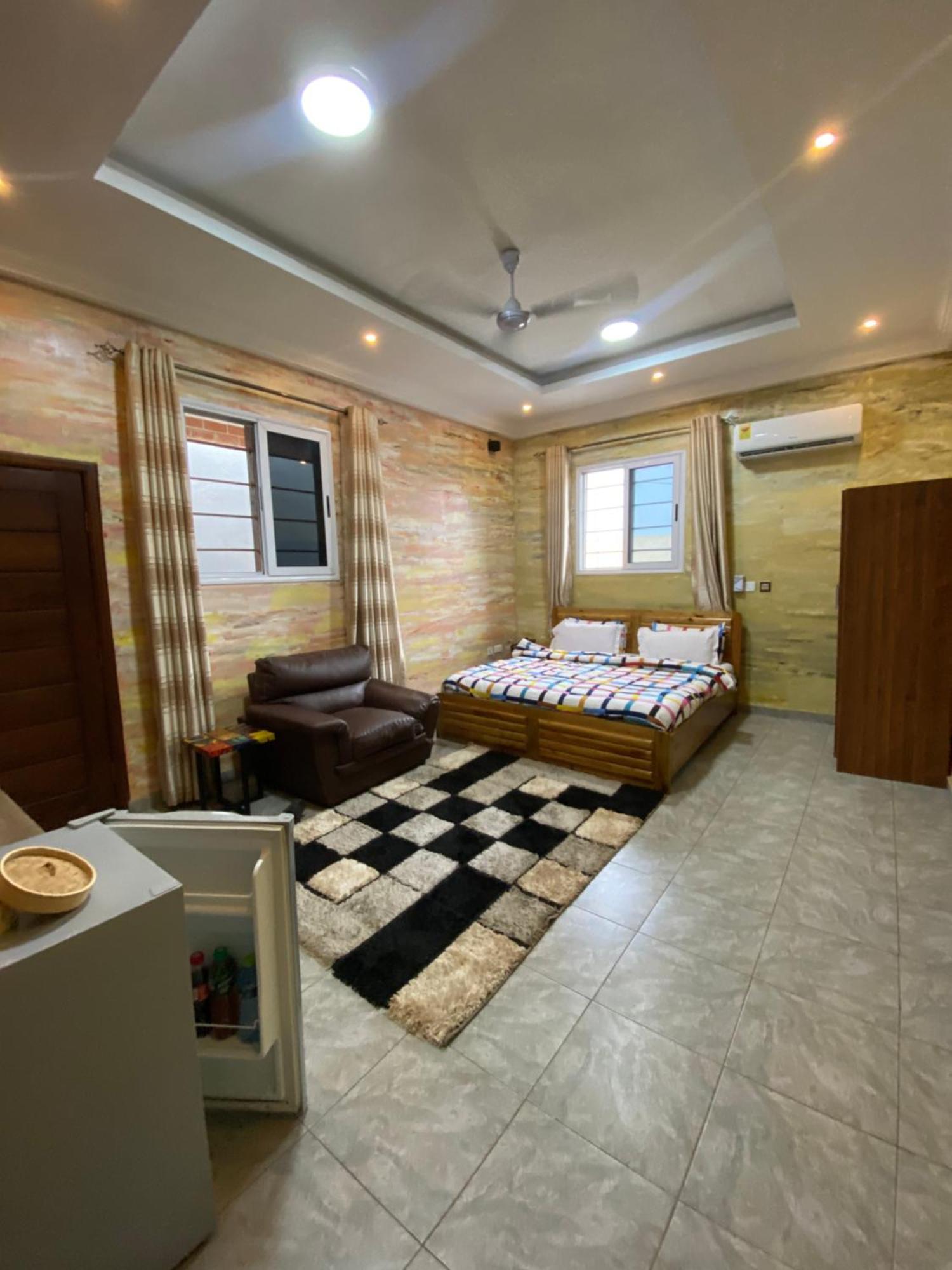 Bays Boutique Apartment Acra Exterior foto
